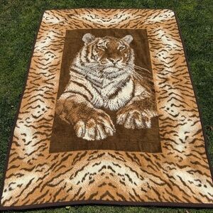 VTG IBENA Dolan Tiger Animal Print Acrylic Blanket West Germany Soft 56x74 GUC